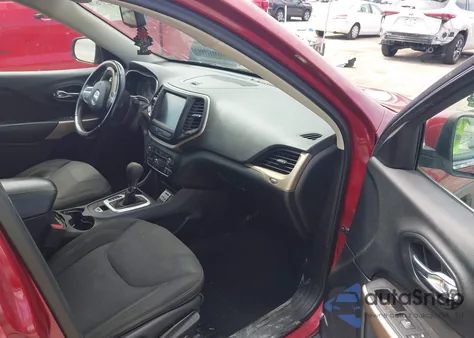 2017 Jeep Cherokee Latitude Fwd z USA, uszkodzony, nr VIN 1C4PJLCB3HW577561